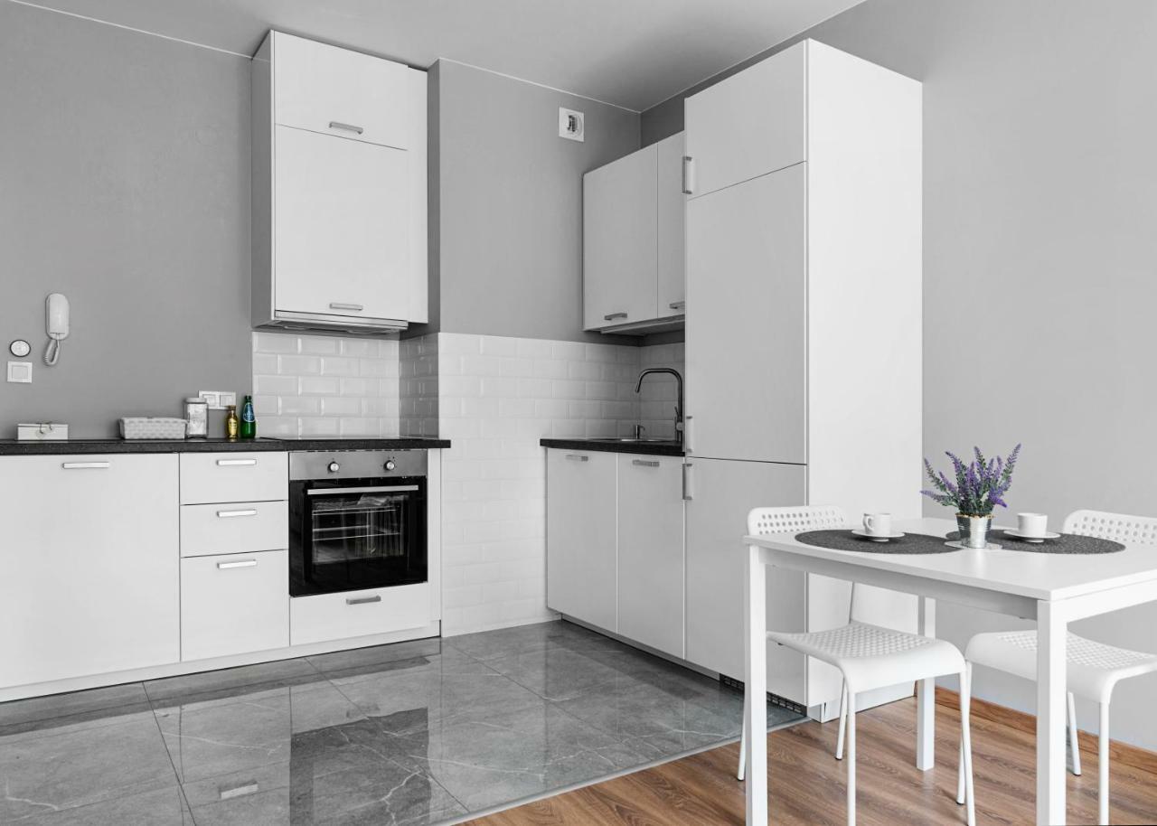 Warszawa-Wlochy Brilliant Apartment Εξωτερικό φωτογραφία